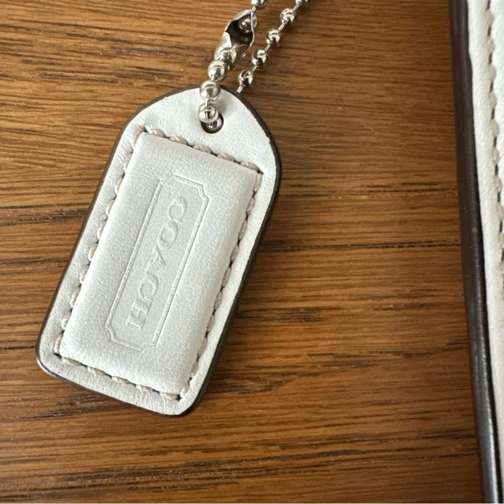 Coach Wristlet Pouch Floral Bumble Bee Crystals Burlap Leather Trim Zip Purse - Picture 6 of 15